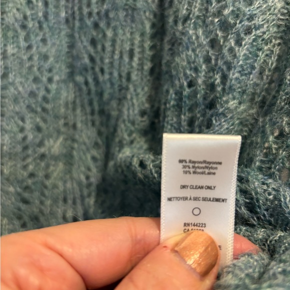 Delicate and special ANTHRO sweater NWT - Picture 6 of 6